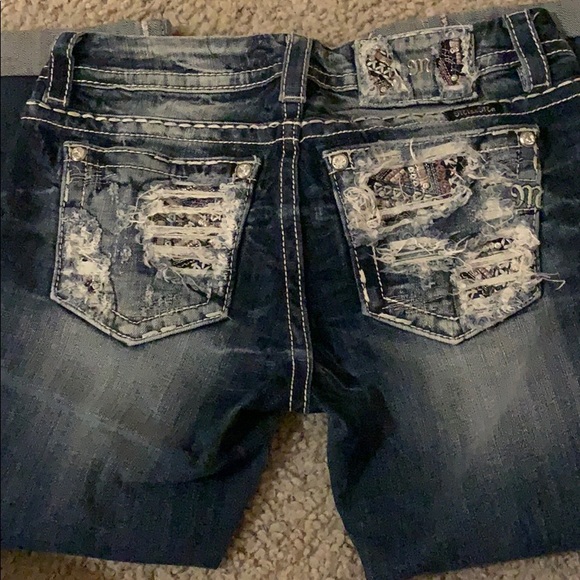 MissMe capris - Picture 2 of 4